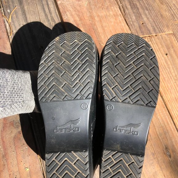 Black Danskos Size 9 - Picture 2 of 3